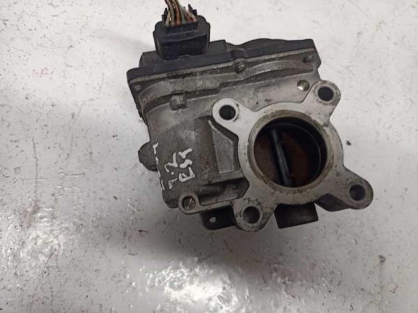 BOITIER PAPILLON RENAULT/DACIA 1.2 ESSENCE - Vue 3